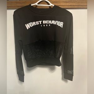 Worst behavior crop long sleeve, size M